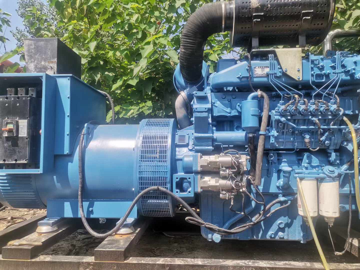 深圳详细说明降低 800kW 柴油发电机输出电流波动的方法