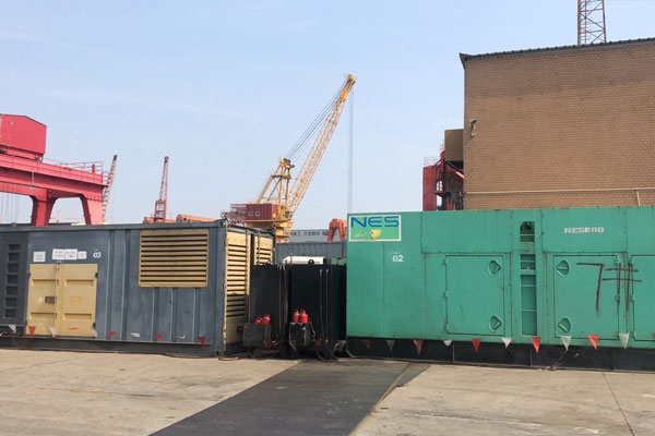 深圳发电机出租空气滤清器的清洁频率是多少？